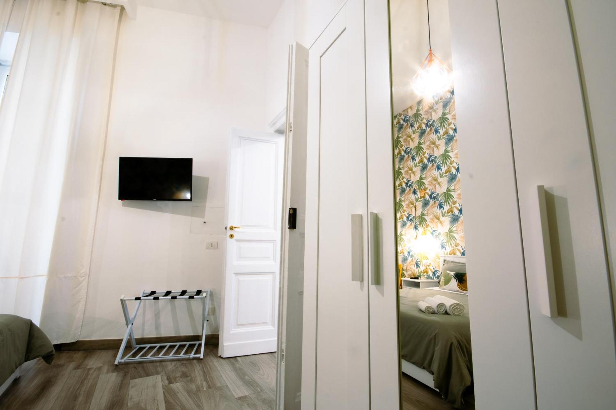Casa Cosmedin Appartement Napels Buitenkant foto